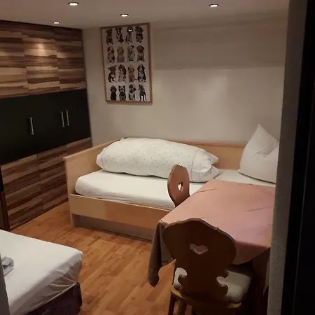 Homestay Haus Alpenheim