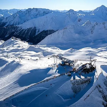 Haus Alpenheim Homestay *